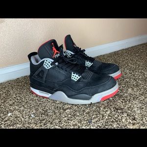 Jordan bred 4s